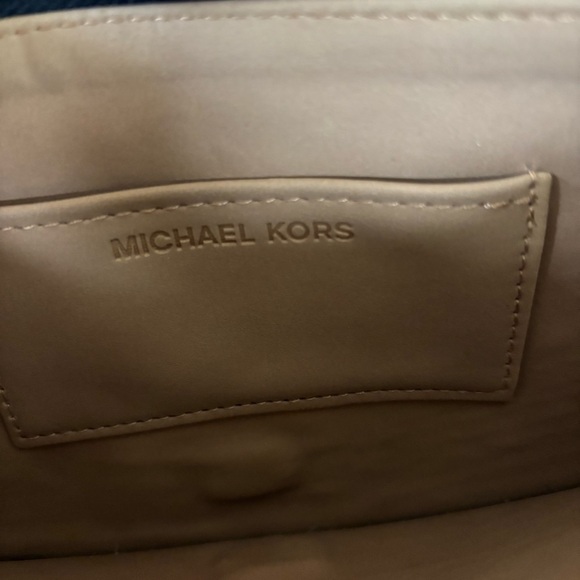 Michael Kors Reversible Crossbody Bag - Picture 3 of 7
